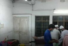 কিশোর গ্যাংয়ের হামলায় আহত গাজীপুরের এক বাসা মালিক