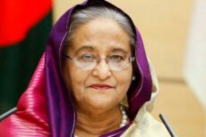 গণভবনে ফুলেল ভালোবাসায় সিক্ত প্রধানমন্ত্রী শেখ হাসিনা