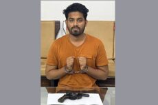 ১৬ মামলার আসামি ছাত্রলীগ নেতা অস্ত্রসহ গ্রেফতার