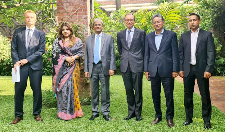 ব্রিটিশ হাইকমিশনারের সঙ্গে বিএনপি নেতাদের বৈঠক