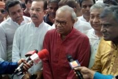 সরকারের বিরুদ্ধে সারাদেশের মানুষ জেগে উঠেছে : রিজভী