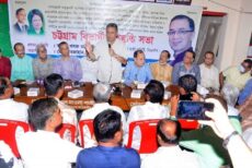 চট্টগ্রামের গণসমাবেশে লাঠির প্রয়োজন হবে না : আমীর খসরু