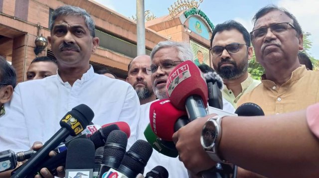১০ ডিসেম্বর কেন্দ্রীয় কার্যালয়ের সামনে গণসমাবেশ করতে চায় বিএনপি