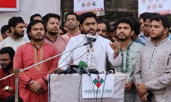 দিল্লির প্রেসক্রিপশনে এই দেশ চলবে না : নুর