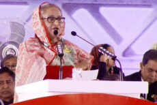 আপনার জনগণ আর অভুক্ত থাকবে না, কথা দিলাম: প্রধানমন্ত্রী