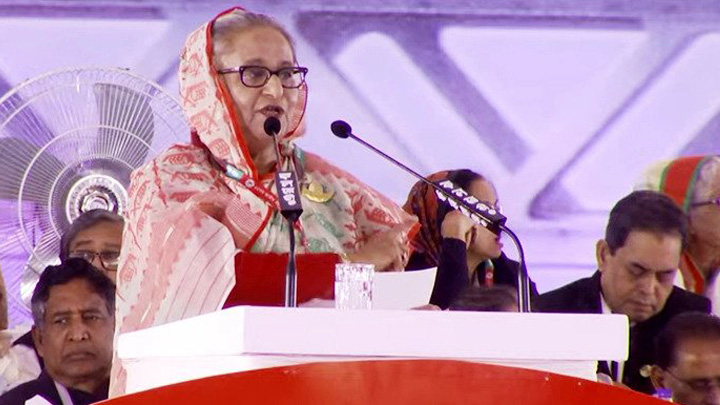 আপনার জনগণ আর অভুক্ত থাকবে না, কথা দিলাম: প্রধানমন্ত্রী