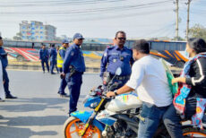গাজীপুরে যানবাহনে তল্লাশি জোরদার