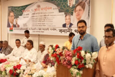‘শুধু দোকানপাটই পুড়েনি, এর ফলে মানুষের ভবিষ্যৎ পুড়ে গেছে’