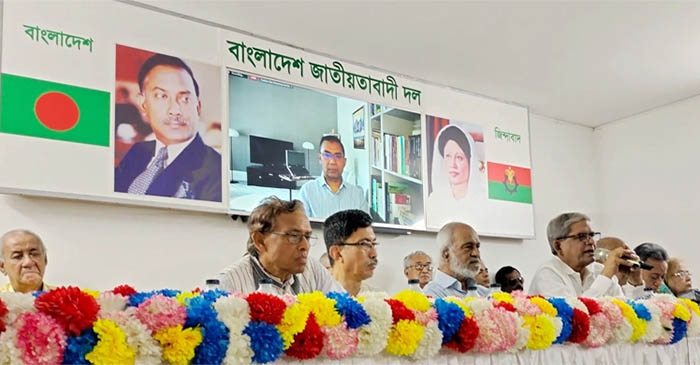 বৌদ্ধ সম্প্রদায়ের সঙ্গে শুভেচ্ছা বিনিময় করলেন বিএনপি নেতারা