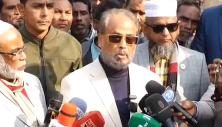 ভোটকেন্দ্র থেকে জাতীয় পার্টির এজেন্টদেরকে বের করে দেওয়া হচ্ছে: জিএম কাদের