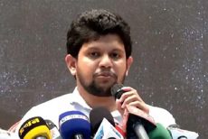 অবশেষে ‘রিসেট বাটন’ এর ব্যাখ্যা দিলেন প্রধান উপদেষ্টার সহকারী