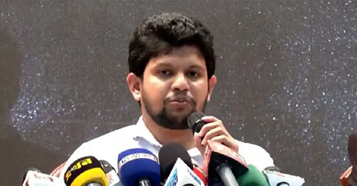 অবশেষে ‘রিসেট বাটন’ এর ব্যাখ্যা দিলেন প্রধান উপদেষ্টার সহকারী