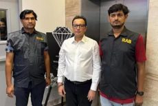 রিমান্ড শেষে কারাগারে ডায়মন্ড ওয়ার্ল্ডের আগরওয়ালা