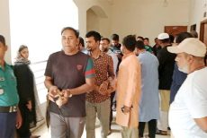 রাষ্ট্রদ্রোহ মামলায় রিমান্ডে পল্লী বিদ্যুতের ৬ কর্মকর্তা