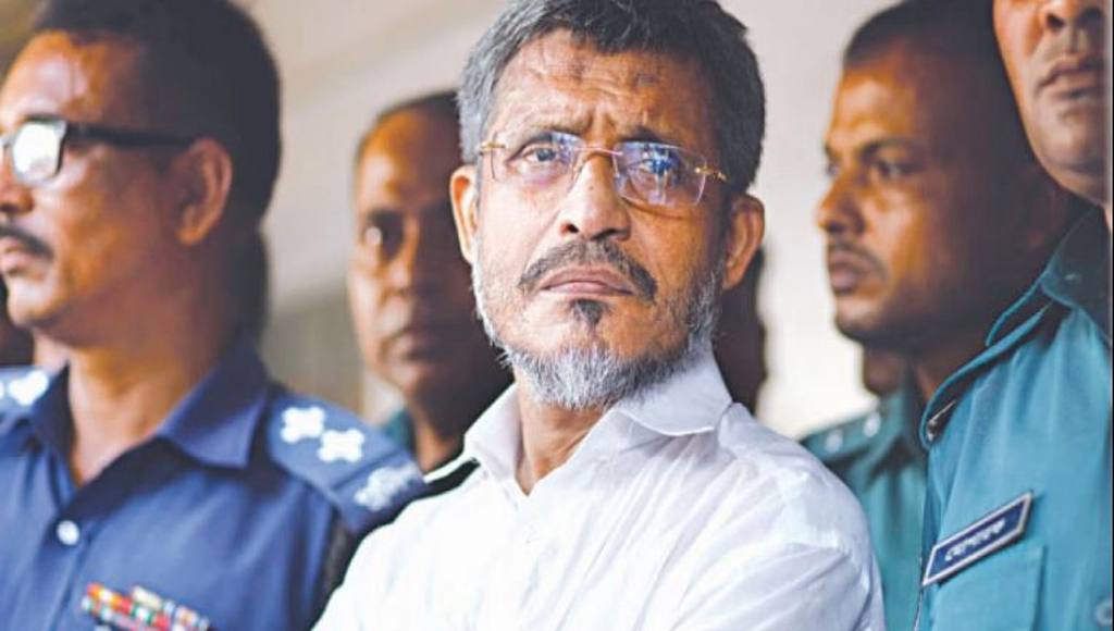 ৮ বছরের সাজা থেকে খালাস পেলেন বাবর