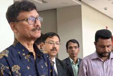 সরকার খালেদা জিয়ার ভিসার জন্য সহযোগিতা করবে : পররাষ্ট্র উপদেষ্টা