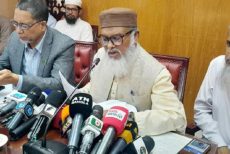 খরচ কমিয়ে হজের দুটি প্যাকেজ ঘোষণা