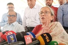 ইলিশ খেতে পারে না সাধারণ মানুষ: ফরিদা আখতার