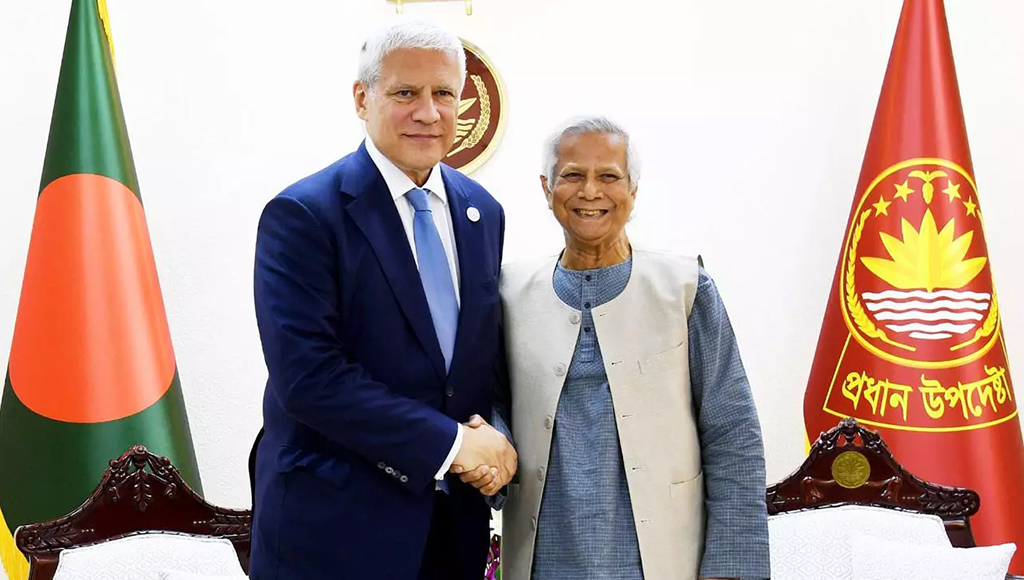 ড. ইউনূসের সঙ্গে সার্বিয়ার সাবেক প্রেসিডেন্টের সাক্ষাৎ