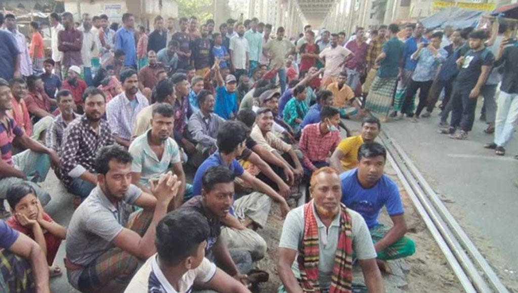 মহাখালীতে রেললাইন অবরোধ, ঢাকার সঙ্গে তিন বিভাগের রেল যোগাযোগ বন্ধ