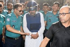 রিমান্ড শেষে কারাগারে সাবেক মন্ত্রী শাজাহান খান
