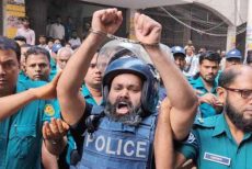 জয় বাংলা স্লোগান দিয়ে সেলিমপুত্র বললেন ‘শেখ হাসিনা আবারও আসবে’