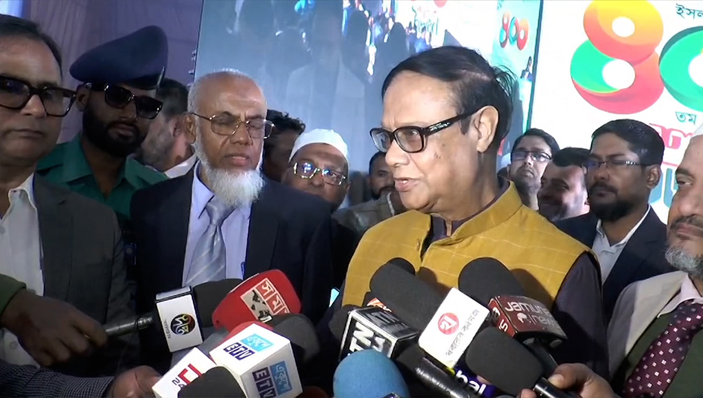 ৫ মাসে রেমিট্যান্স এসেছে ৩ বিলিয়ন ডলার: গভর্নর