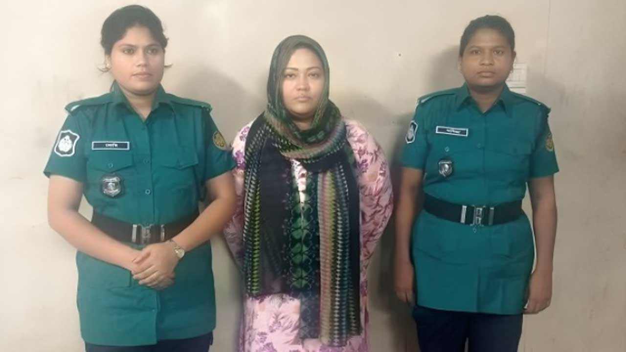 হত্যা মামলায় ৪ দিনের রিমান্ডে মমতাজ