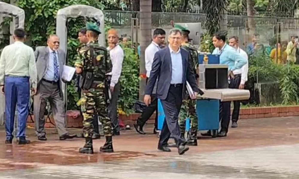প্রধান উপদেষ্টার সঙ্গে বৈঠকে বিএনপির প্রতিনিধিদল