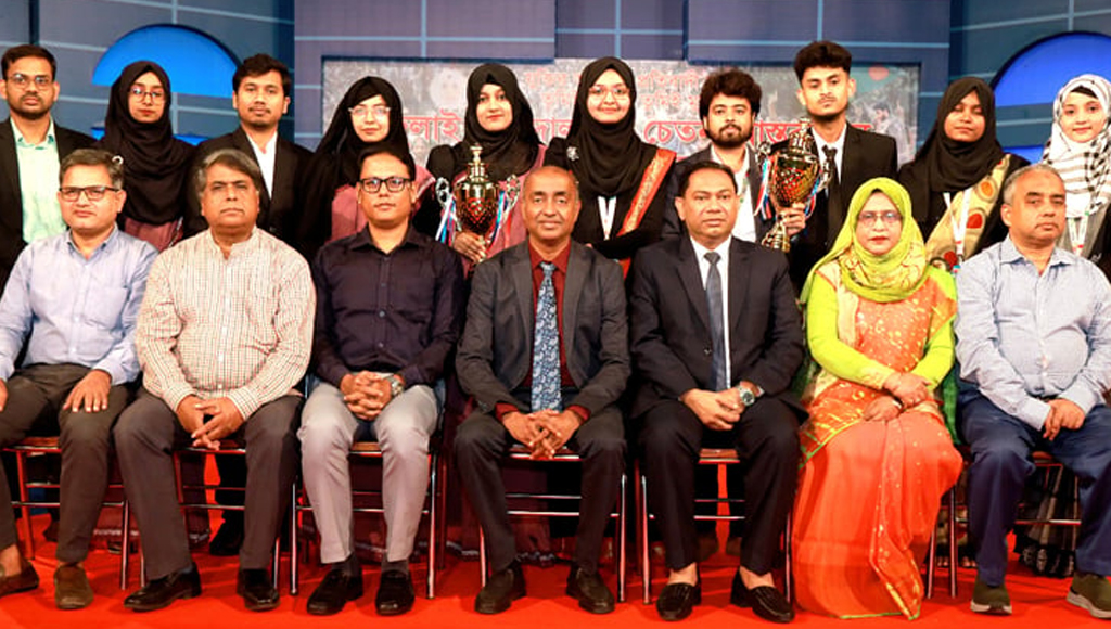 জুলাই চেতনার পরিপন্থী মব সন্ত্রাস : অ্যাটর্নি জেনারেল