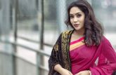 ক্ষমতার কাছে গেলে অনেকের মুখোশ বদলে যায়: অভিনেত্রী মম