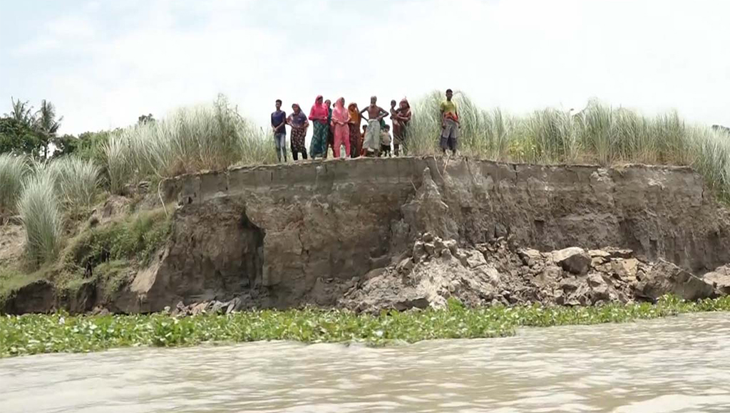 কুষ্টিয়ায় পদ্মা-গড়াই নদীর পানি বৃদ্ধি, বিভিন্ন এলাকায় ভাঙন